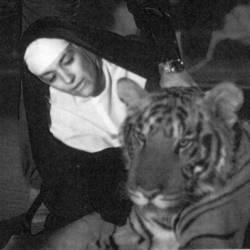 Carmen Maura en �Entre Tinieblas�